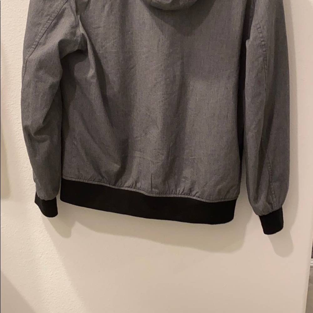Jacket - Picture 5 of 5